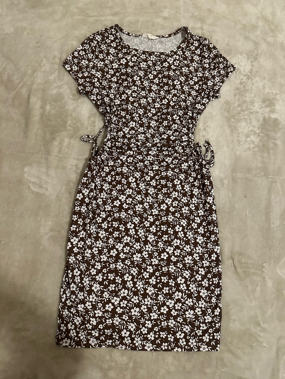 Jessica Simpson Brown Floral Midi Dress with White Print